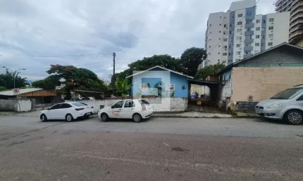 Chácara / sítio à venda na Rua Mar Del Plata, 357, Barreiros, São José