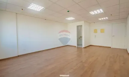 Sala Comercial, com 34 m² à venda, excelente localização com toda infraestrutura para sua empresa, no Edifício Easy Office, Vila Itapura, em Campinas.