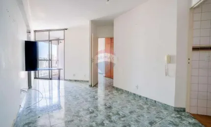 Re/max vende apartamento  1 dormitório, sacada, no centro de campinas - r$ 164.300,00