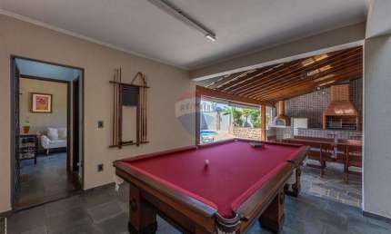 RE/MAX Vende Casa -R$ 1.097.000 - 4 quartos, 1 suíte na Vila Marieta - Campinas -SP
