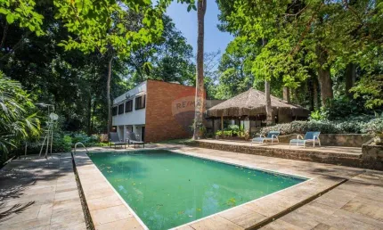 Re/max vende casa pq são quirino, campinas - sp, com 5 suítes, salas amplas, piscina, quiosque, em meio a natureza