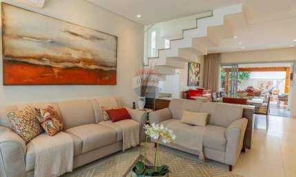 RE/MAX Vende Casa Excepcional - Jardim América II, Valinhos - 3 Quartos, Piscina, Gourmet - 300m²
