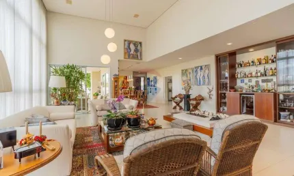 Remax vende maravilhosa casa térrea de alto padrão, 3 quartos, 3 vagas, no residencial parque das araucárias - sousas, campinas/sp