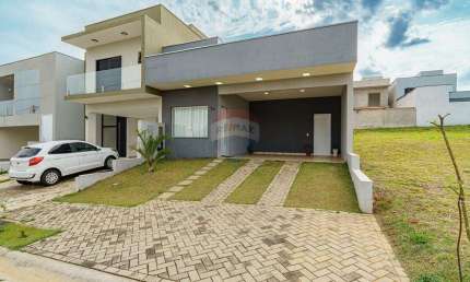 Vende casa 112 m2 -  no Condomínio Monterrey  - 630.000,00 - Monte Mor/SP