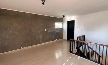 Apartamento/Cobertura para alugar: 112 m² de área útil, com 01 suíte, ar condicionado, armários, 01 vaga coberta,  no bairro Cambuí em Campinas.