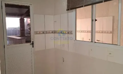 Casa em condomínio fechado com 2 quartos para alugar na Avenida das Palmeiras, 20, Jardim Imperial, Cuiabá