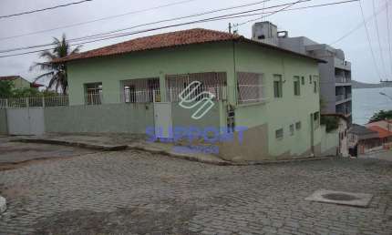 Casa com 8 quartos no Centro de Guarapari - Ampla, Sofisticada e com Vista para o Mar