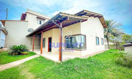 Linda Casa à Venda em Sol Nascente, ES - Espaço e Conforto para Toda a Família!