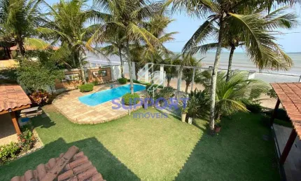 Viva a Experiência Pé na Areia: Duas Casas Rústicas na Praia de Santa Mônica, Guarapari-ES, com a S