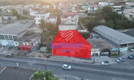 Ponto Comercial com 3 Lojas na Avenida Principal de Guarapari, em Frente à Escola Florisbela