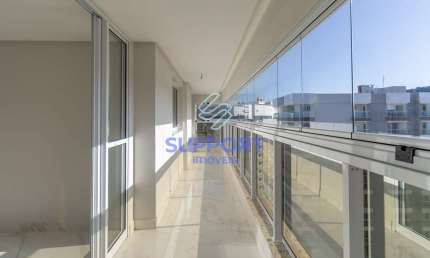 Apartamento 2 quartos no Centro de Guarapari com vista para o mar, varanda e área de lazer completa