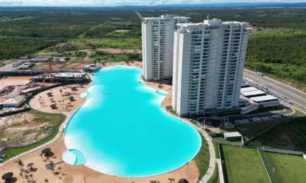 Brasil Beach - 138m² 03 suítes / andar alto / completo planejados, ar condicionado / 02 salas