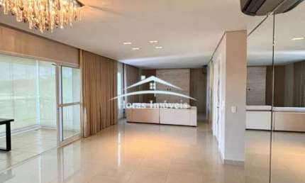 Apartamento de alto padrão no coração de Cuiabá-MT, no bairro Quilombo - Helbor Park Elegance: 3 quartos, 3 suítes, 3 salas, 5 banheiros, 3 vagas de garagem, 205m². Venha conferir!