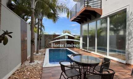 Casa de luxo em condomínio de alto padrão em Cuiabá-MT, Jardim Imperial - Condomínio Belvedere 1: 3 quartos, 3 suítes, 1 sala, 4 vagas de garagem, 300m² de área.