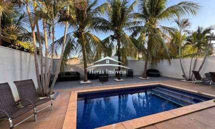 Casa em Condomínio de Luxo em Cuiabá-MT: 3 quartos, 3 suítes, 1 sala, 4 banheiros, 330m² - Jardim Imperial, Belvedere 1.