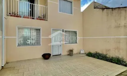Casa com 3 quartos à venda na Rua Teixeira Soares, 108, Cruzeiro, São José dos Pinhais, 125 m2 por R$ 599.000