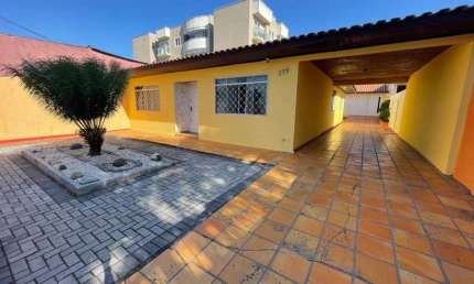Casa com 3 quartos à venda na Rua Sezinando Martinato da Cruz, 372, Afonso Pena, São José dos Pinhais, 176 m2 por R$ 750.000
