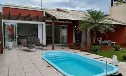 Casa com 3 quartos à venda na Rua Canadá, 841, Praia de Leste, Pontal do Paraná por R$ 970.000