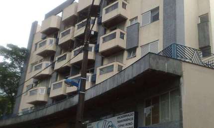 LOCAÇÃO | Apartamento, com 3 dormitórios em ZONA 04, Maringa