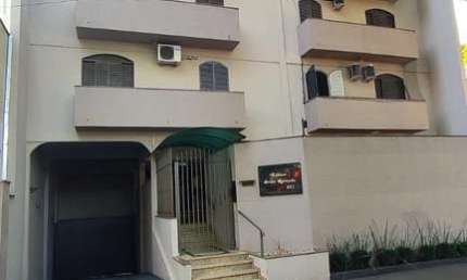 LOCAÇÃO | Apartamento, com 3 dormitórios em Zona 04, Maringá