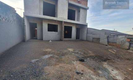 Sobrado com 3 dormitórios  venda, 116 m² por R$ 560.000 - Fazendinha - Curitiba/PR
