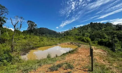 Chácara a venda aceita carro como parte de pagamento  Campina Grande do Sul/PR