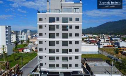 Apartamento novo com 3 dormitórios sendo 1 suíte em Itapema