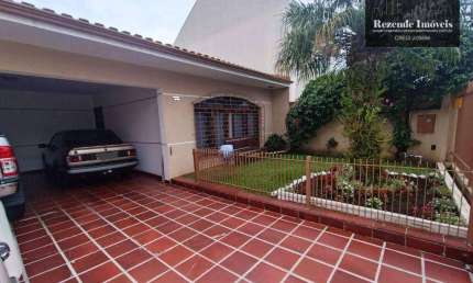 C-CA1134 - Capão da Imbuia/Casa 3 Quartos, 1 Suíte, Churrasqueira,  4 Vagas