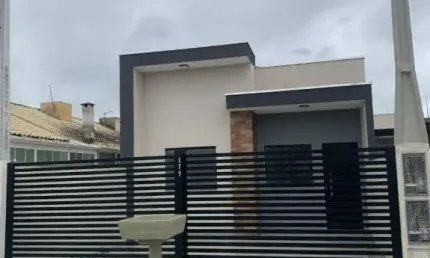 Casa com 2 quartos à venda na Rua Plínio Tourinho, 183, Praia de Leste, Pontal do Paraná
