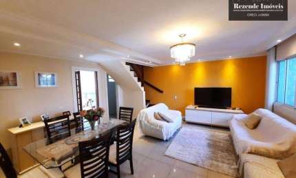 Sobrado com 3 dormitórios à venda, 153 m² por R$ 689.000,00 - Fazendinha - Curitiba/PR