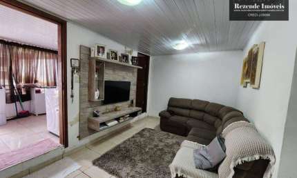 Casa com 2 dormitórios à venda, 70 m² por R$ 338.000,00 - Fazendinha - Curitiba/PR
