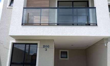 Sobrado com 3 quartos a venda, 105 m² por R$ 649.000 - Pinheirinho - Curitiba/PR