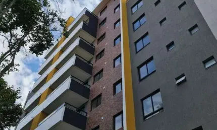 Cobertura com 2 suítes à venda Água Verde - Curitiba/PR