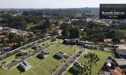 Terrenos em condomínio fechado no bairro santa cândida