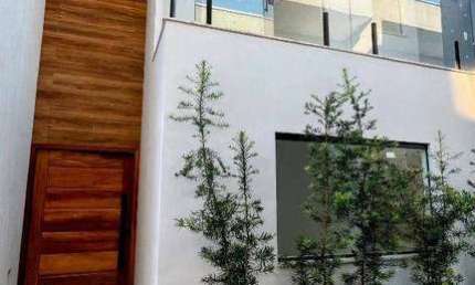 Sobrado em Condominio com  2 Suítes à venda- Alto de Taperapuã - Porto Seguro/BA