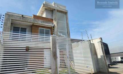 Sobrado com 3 dormitórios à venda, 184 m² por R$ 990.000,00 - Fazendinha - Curitiba/PR