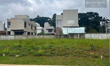 Terreno a venda em condominio fechado no Santa Candida