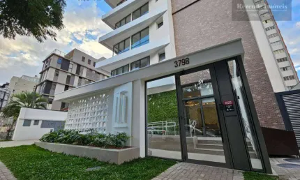 Apartamento com 3 quartos e 1 suíte a venda no Água Verde