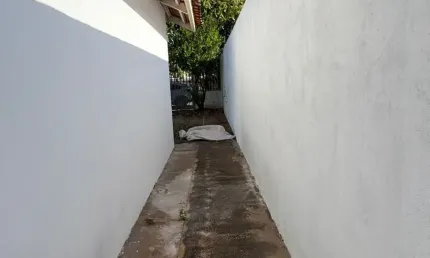 CASA, Residencial Claúdio Marchetti. 02 quartos, 02 garagens - VALOR  1.600,00