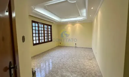CASA Ampla, Jardim Califórnia, 03 quartos sendo 01 suíte, piscina VALOR  3.500,00