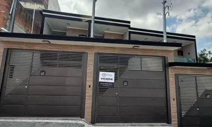 Casa frontal com acabamento completo 3 vagas 3 suites ultima unidade