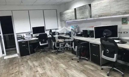 Conjunto Comercial Mobiliado à Venda, Vila Andrade, 42m², 3 Vagas de Garagem, R$ 350.000,00, São Pa