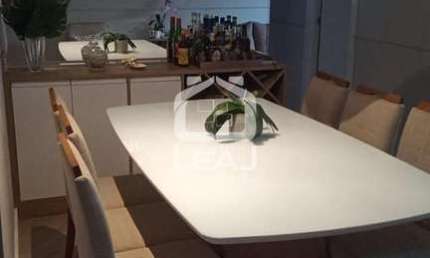Apartamento MOBILIADO á venda em Vila Andrade, 91m², 3 dormitórios sendo 1 suíte, 2 vagas de garage