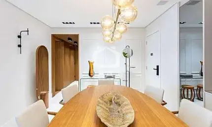 Apartamento à venda possui 128m2 com 3 dormitórios e 3 vagas de garagem, no valor de r$1.800.000,00