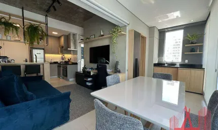 Lindo Apartamento para venda e locação MOBILIADO com 1 dormitório, 1 vaga de garagem, com 45 m² - Moema