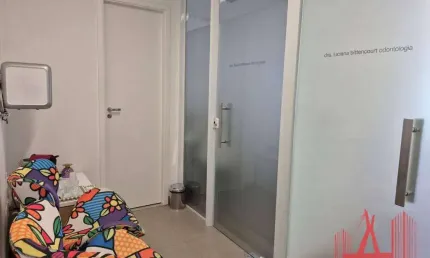Sala comercial à venda com 1 banheiro e 1 vaga de garagem, com 31 m² - vila mariana