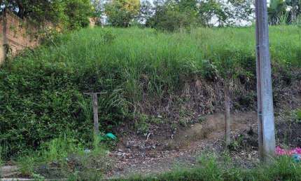 Lotes para venda em Registro no bairro Jardim San Conrado
