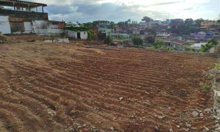 Terrenos Comerciais para venda em Registro no bairro Centro