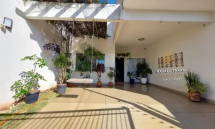 Casa com 3 quartos à venda na Rua Pioneiro João Benedito da Silva, Jardim Botânico, Maringá