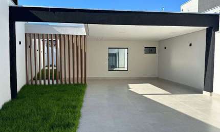 Casa para venda com 177 metros quadrados com 3 quartos em Jardim Califórnia - Cuiabá - MT